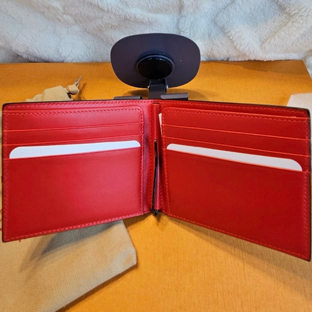 New Christian Louboutin MenTan Studded Wallet comes with dust bag - Picture 13 of 14